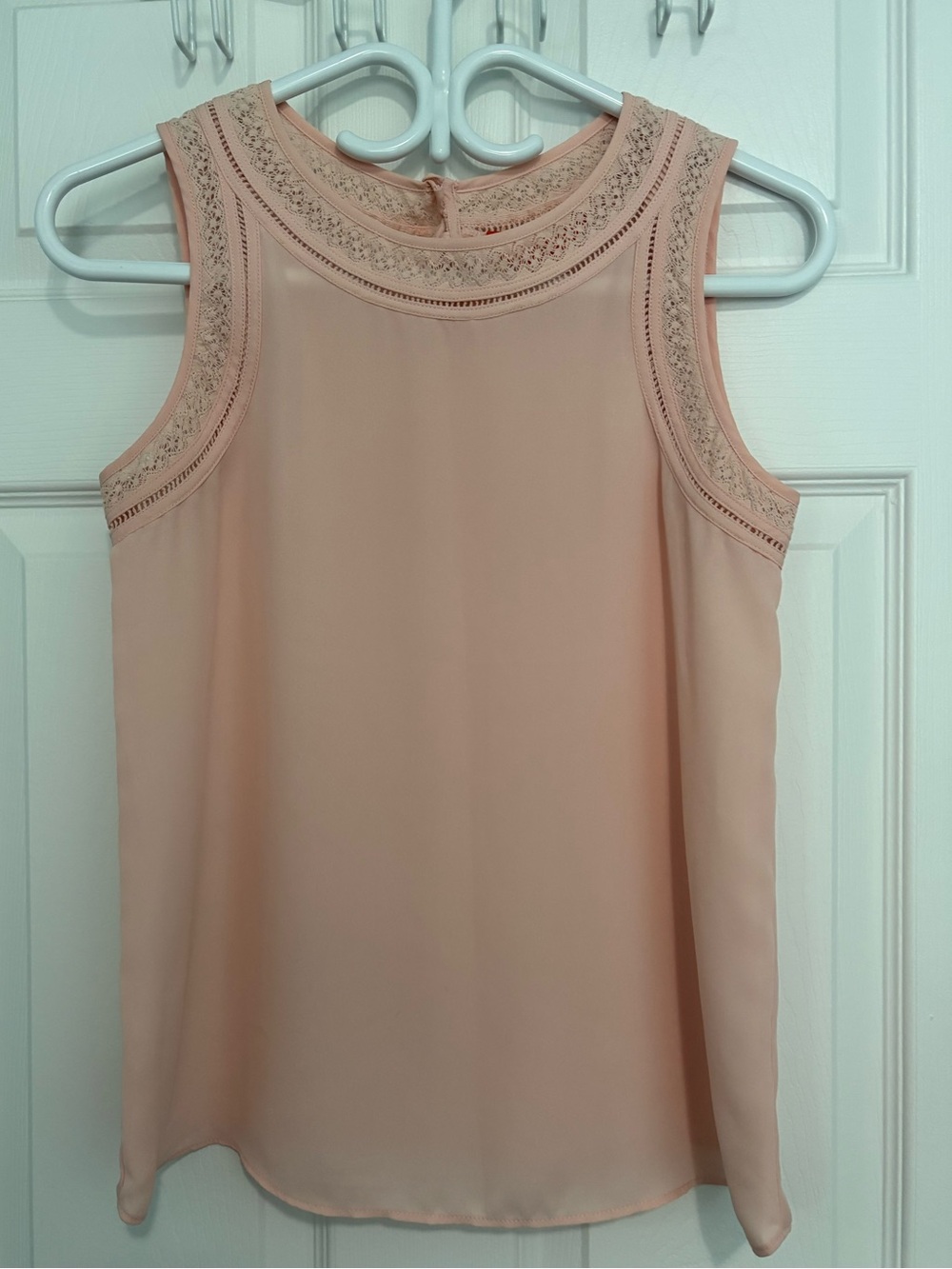 Joe Fresh Sleeveless Lace-Trim Camisole in Blush Pink